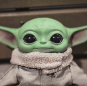 Boneco Yoda